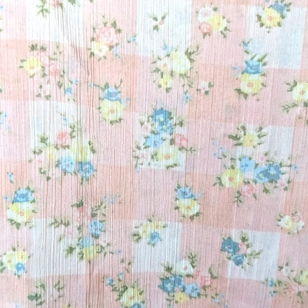 About A Girl XS Long Sleeve Button Down Blouse Pastel Gingham & Roses - Picture 3 of 7